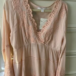 Woman’s Boston Proper NWT Embroidered Top -L